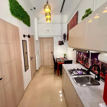 Ernesto 17 With Free Parking Possibility *